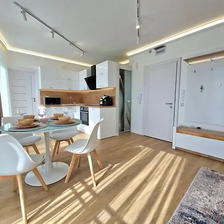 Luxury Apartment. 75 Inches Tv Appartamento